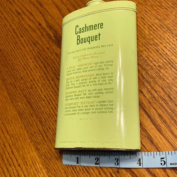 Vintage Cashmere Bouquet Talcum Powder Tin With Partial Powder - Picture 8 of 16